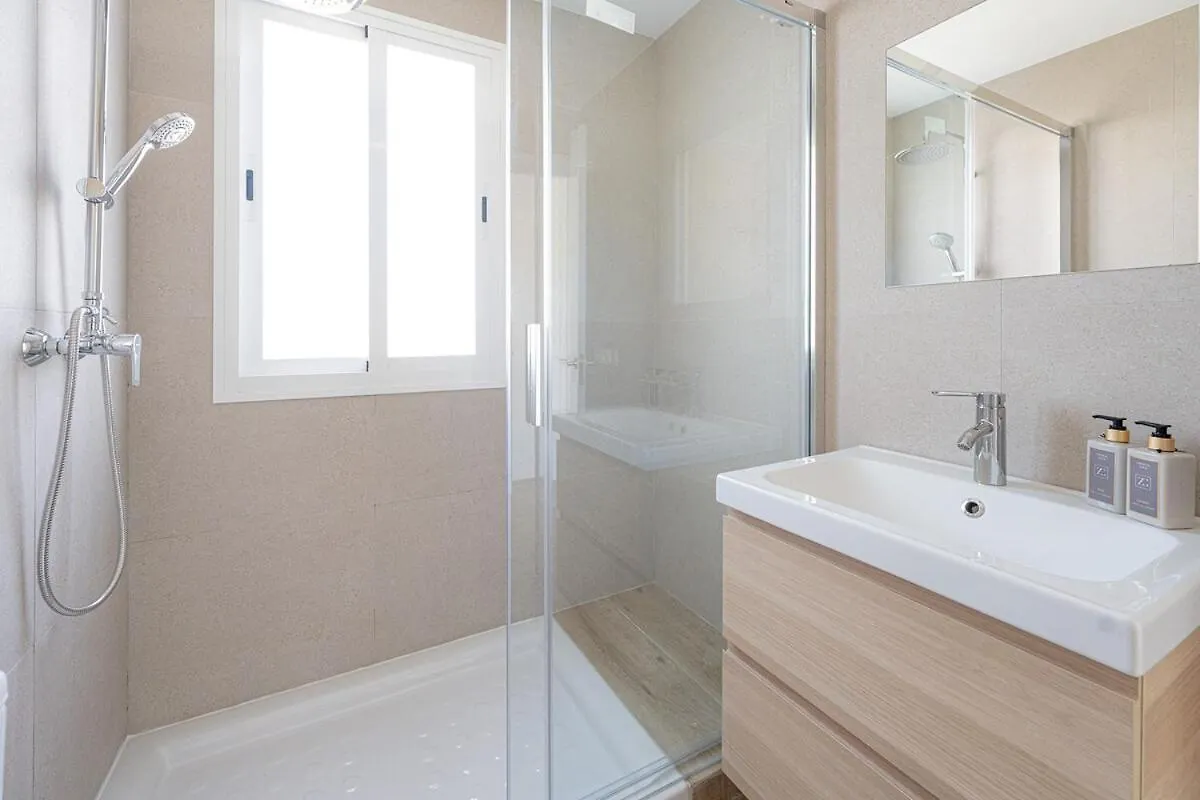 Modern Oasis In Nueva Andalucia Lejlighed Marbella 0*,